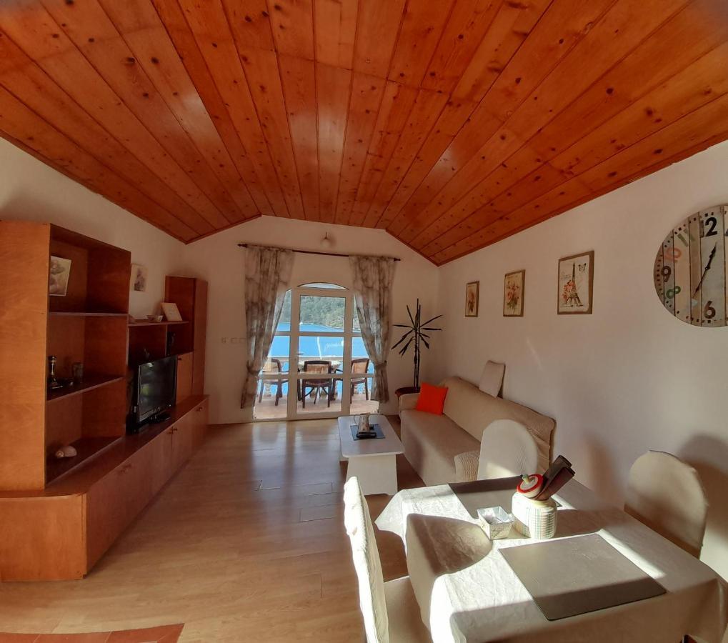 Apartments Sponga Polače Eksteriør bilde