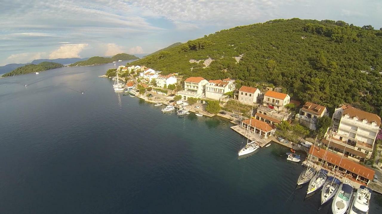 Apartments Sponga Polače Eksteriør bilde